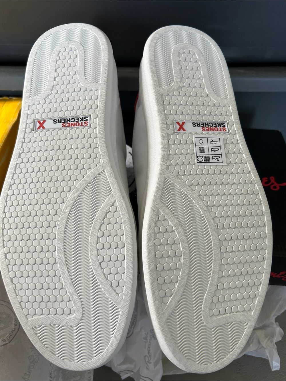 The Rolling Stones Skechers White Sneakers with Red Tongue Graphic - Picture 6 of 8